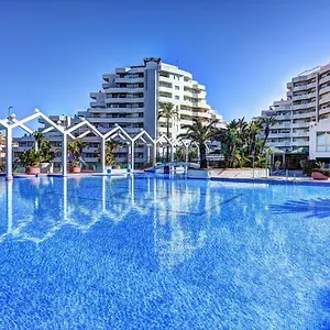 Benalbeach, Estudio En Primera Línea De Playa , Benalmádena España